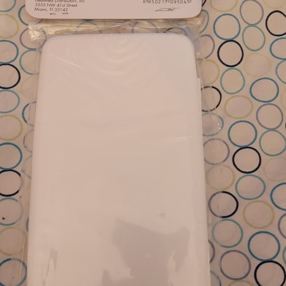 Wipes Container - Picture 3 of 5